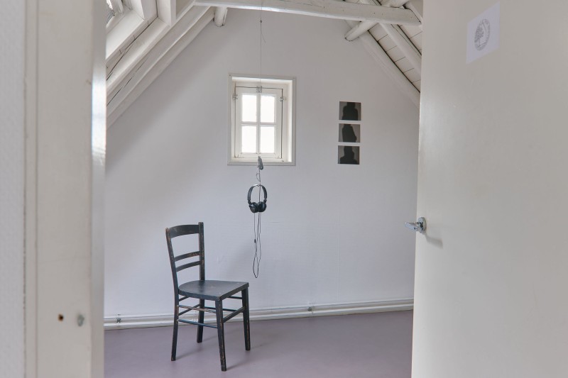 Sanne Kabalt, <em>Night, Mother</em>, 2022, “It hûs is net ien” Kunsthuis SYB, 2024. Photo: Sjoerd Knol.